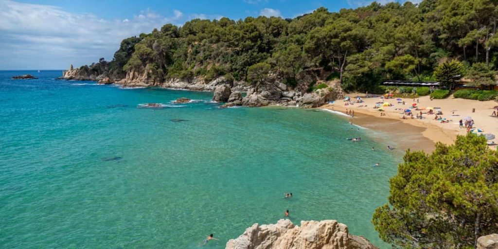 cala treumal a blanes