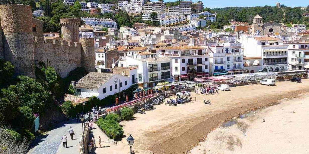 playa gran - tossa de mar