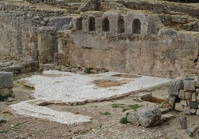 Restos romanos en ampueries, costa brava